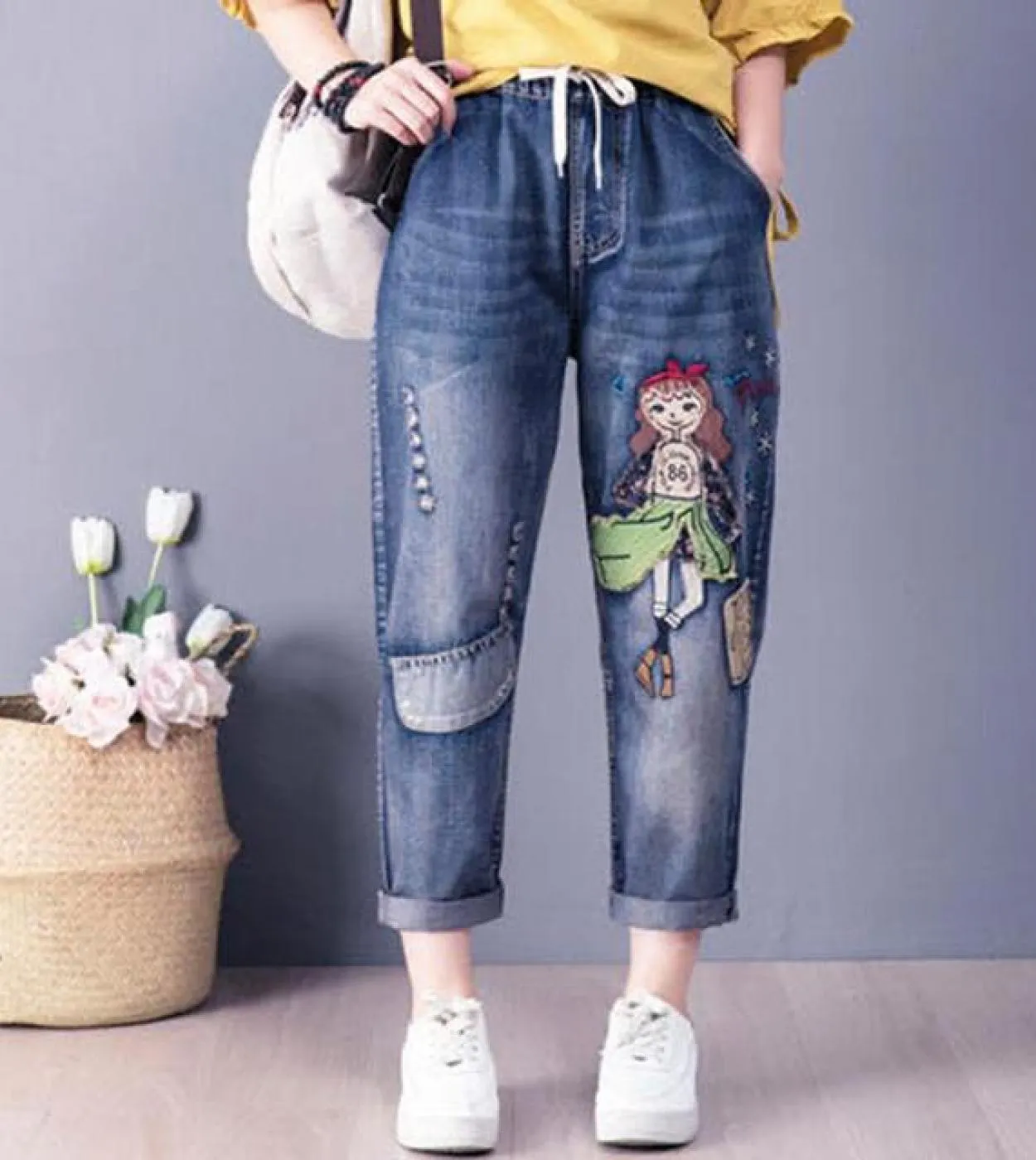 New Spring Fashion Donna Elastico in vita Jeans a righe vintage allentati Pantaloni Harem in denim con ricamo patchwork S725jean