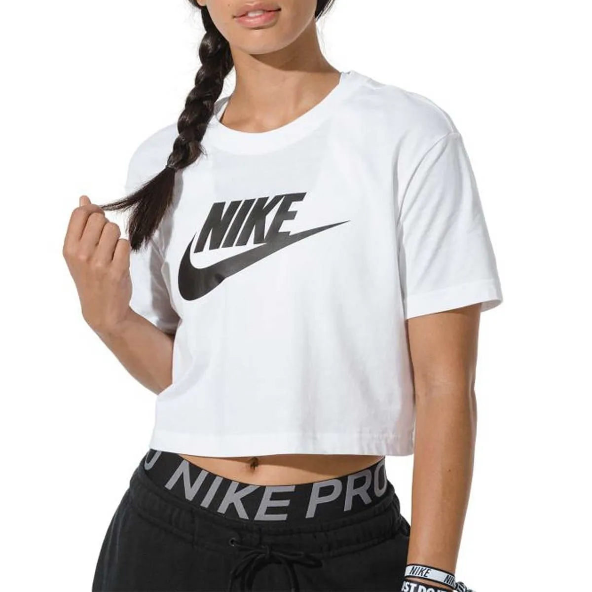      NIKE T-SHIRT CROP ESSENTIAL DONNA  